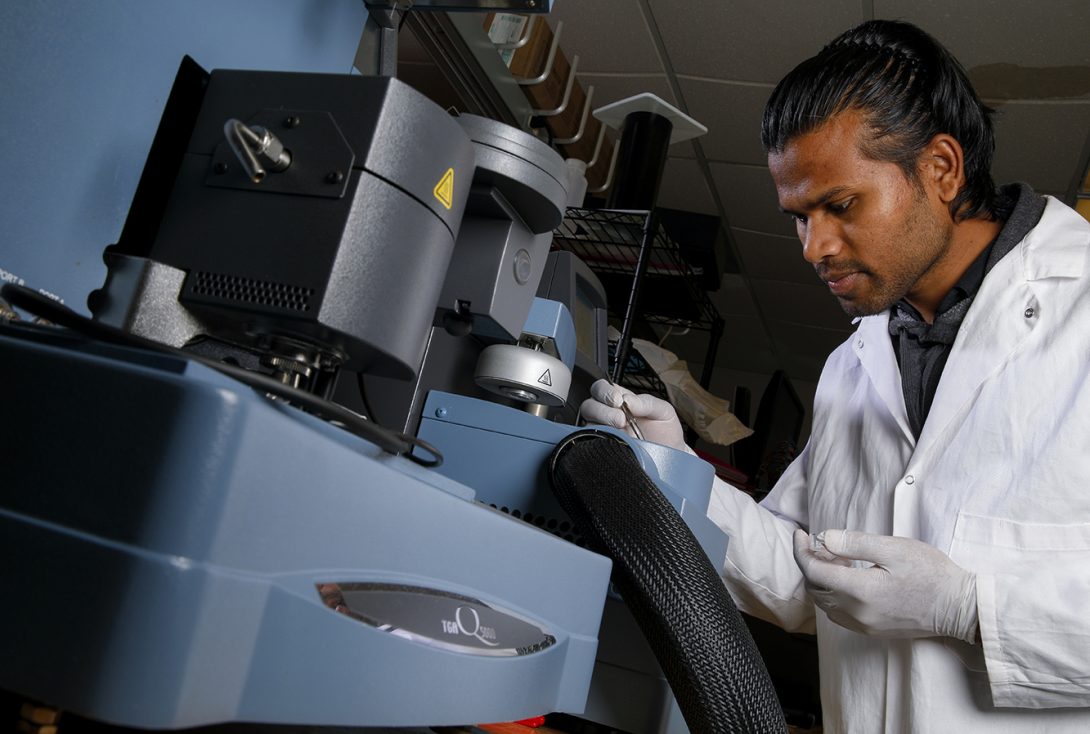 UIC PhD candidate Golam Rasul in mechanical and industrial engineering